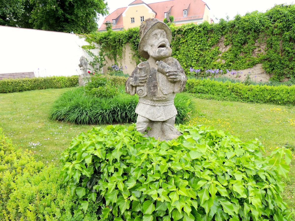 Gaestehaus Maelzerei Auf Schloss Neuburg Am Inn Екстериор снимка